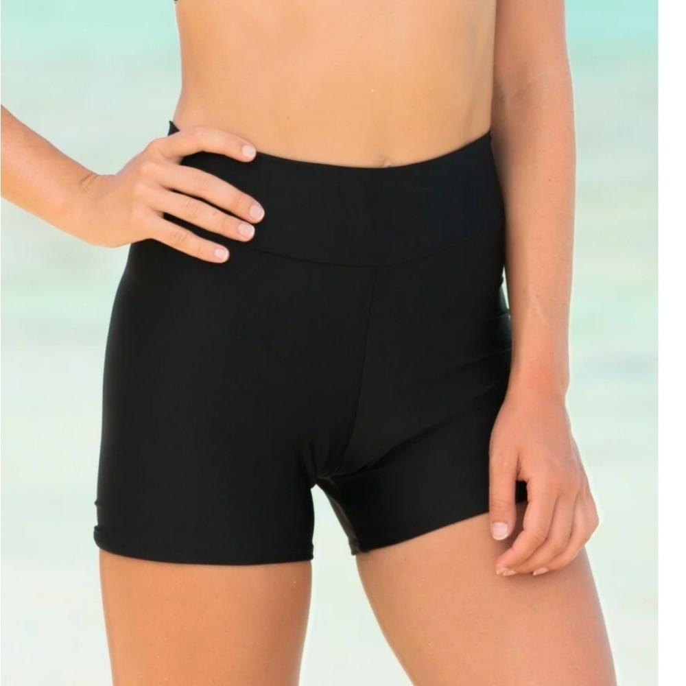 Hapari Black Tummy Tuk Shorts - Small